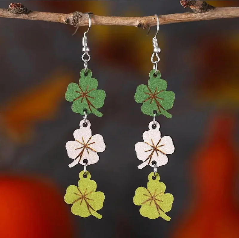 Ladies rings Mother’s Day-Wooden Tri-Color Shamrock Earrings