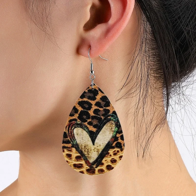 Ladies rings gold styles-Leather Leopard Print Heart Earrings