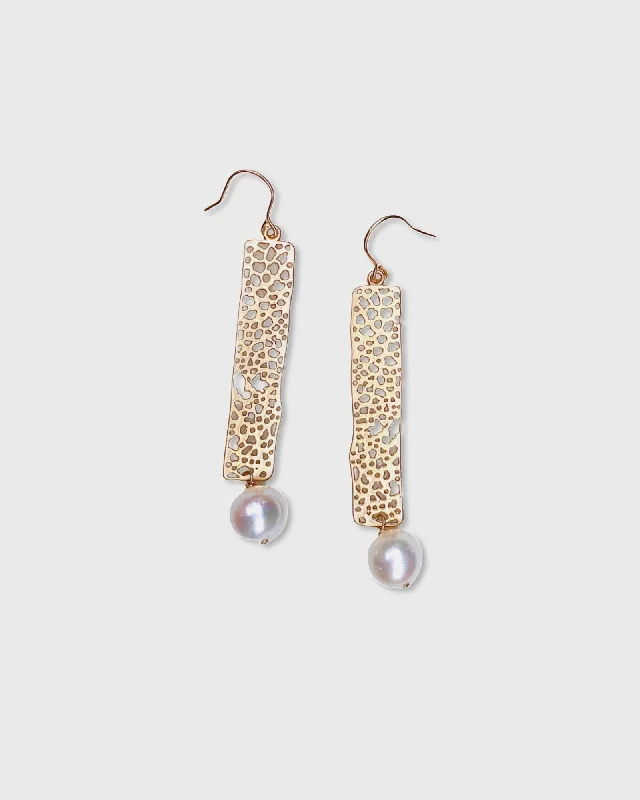 Ladies rings star accents-Pearl Bar Earrings