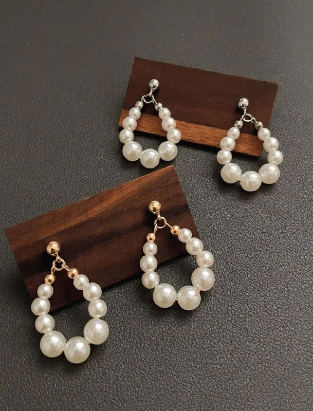 Ladies rings silver tones-Elegant Water Drop Shaped Pearl Earrings with Silver or Gold Posts