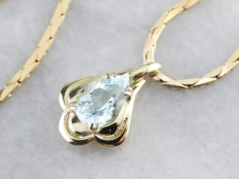 Yellow Gold Aquamarine Arrow Necklace