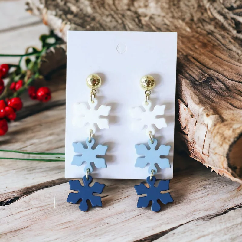 Ladies rings natural gems-Beautiful Acrylic Tri-Color Snowflake Earrings