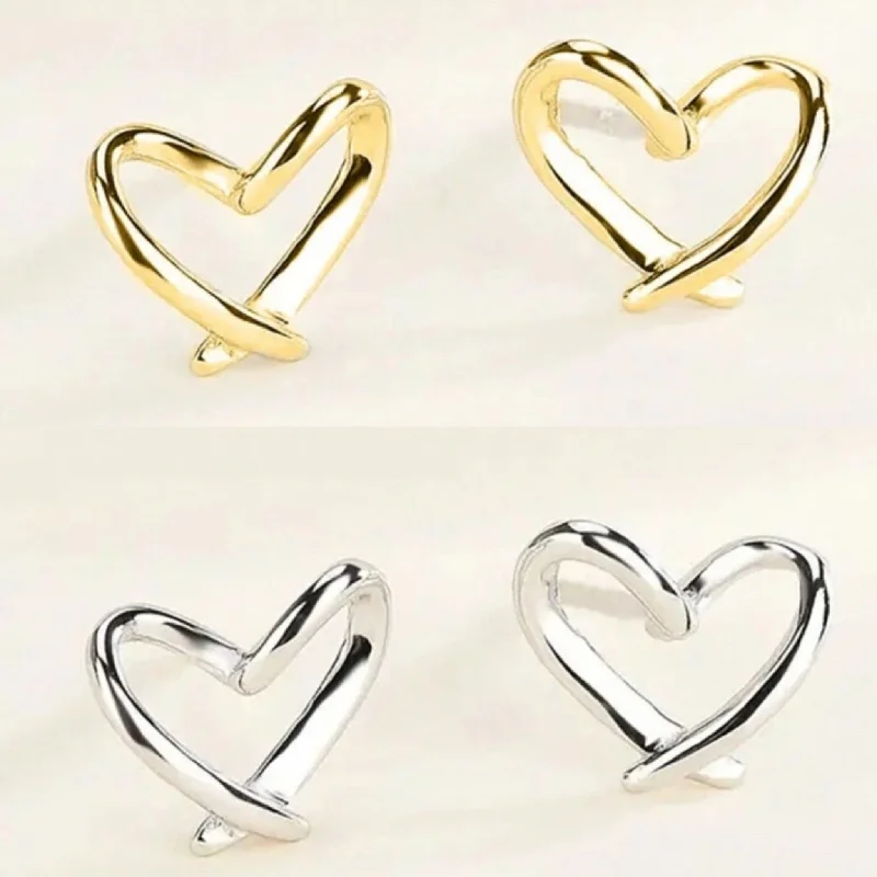 Ladies rings synthetic jewels-Beautiful Silver or Gold Twisted Heart Stud Earrings