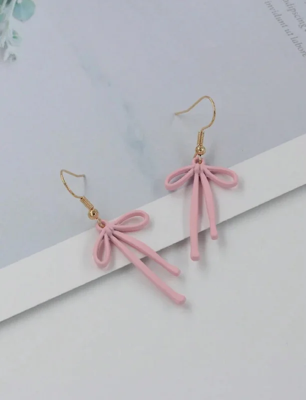 Ladies rings 2025 trends-Beautiful Light Pink Bow Earrings