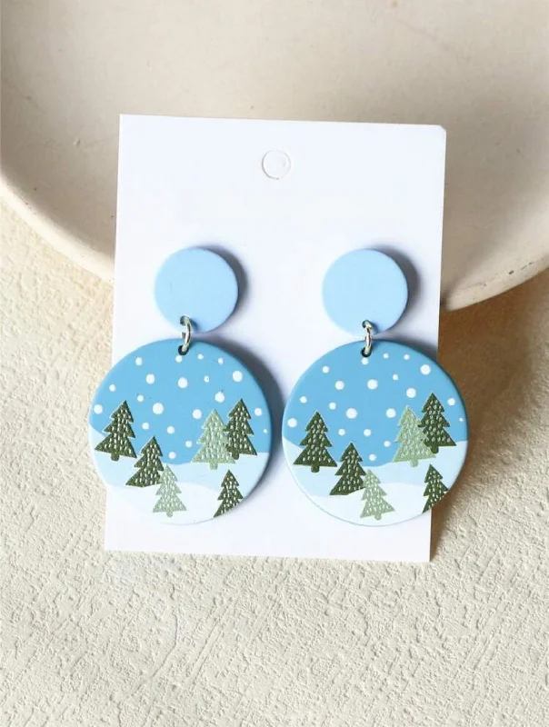 Ladies rings online shopping-Beautiful Acrylic Snowy Christmas Tree Earrings