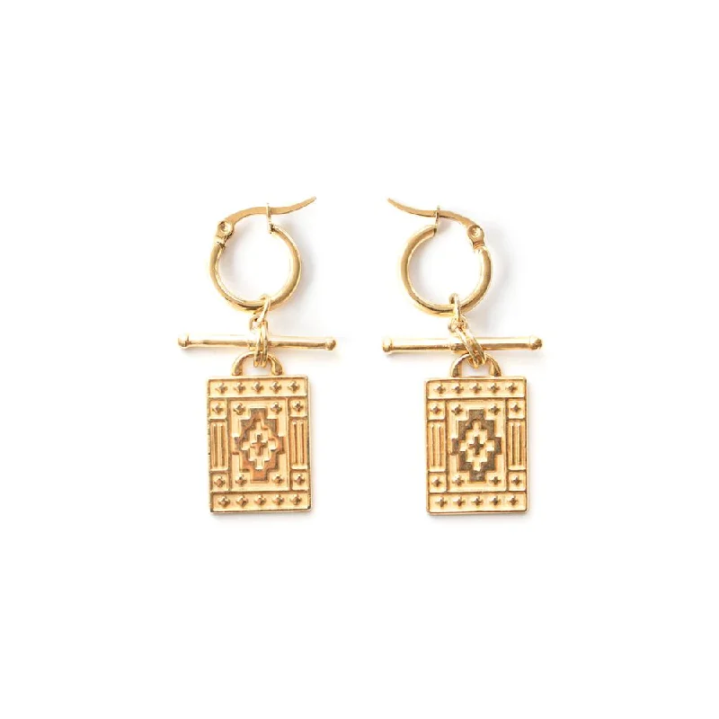 Ladies rings star accents-Navi Gold Earrings