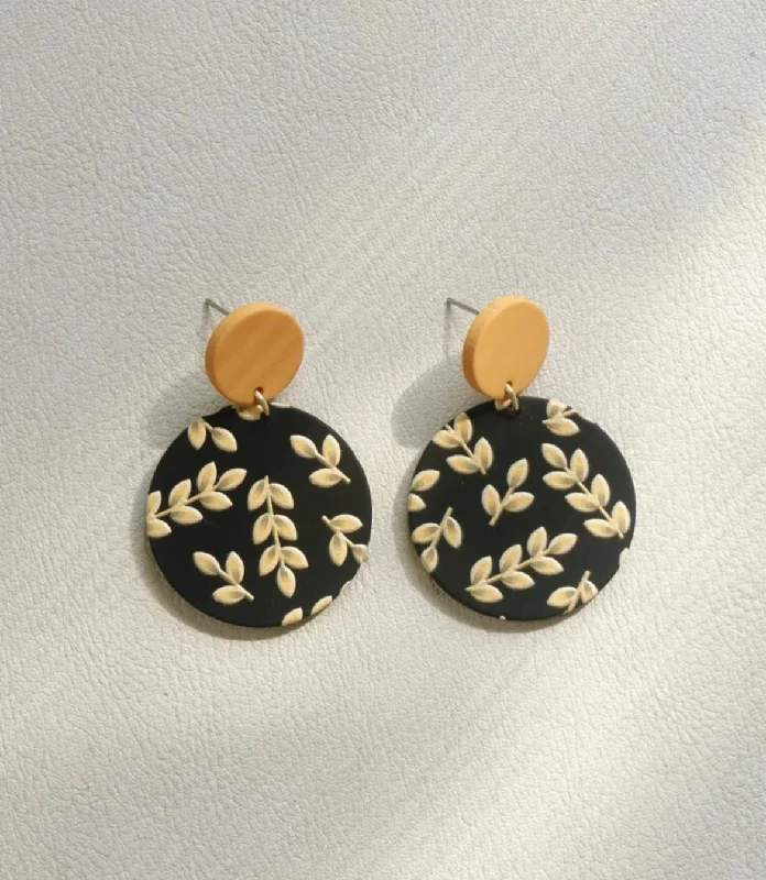 Ladies rings social media trends-Black and Yellow Leaf Acrylic Earrings